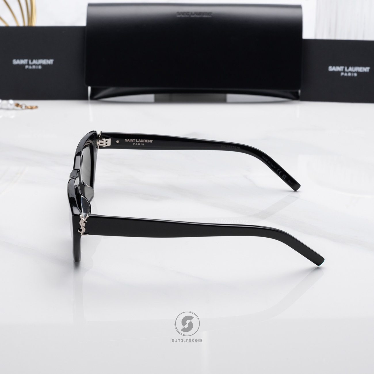 แว่นกันแดด YVES SAINT LAURENT SLM127F 001