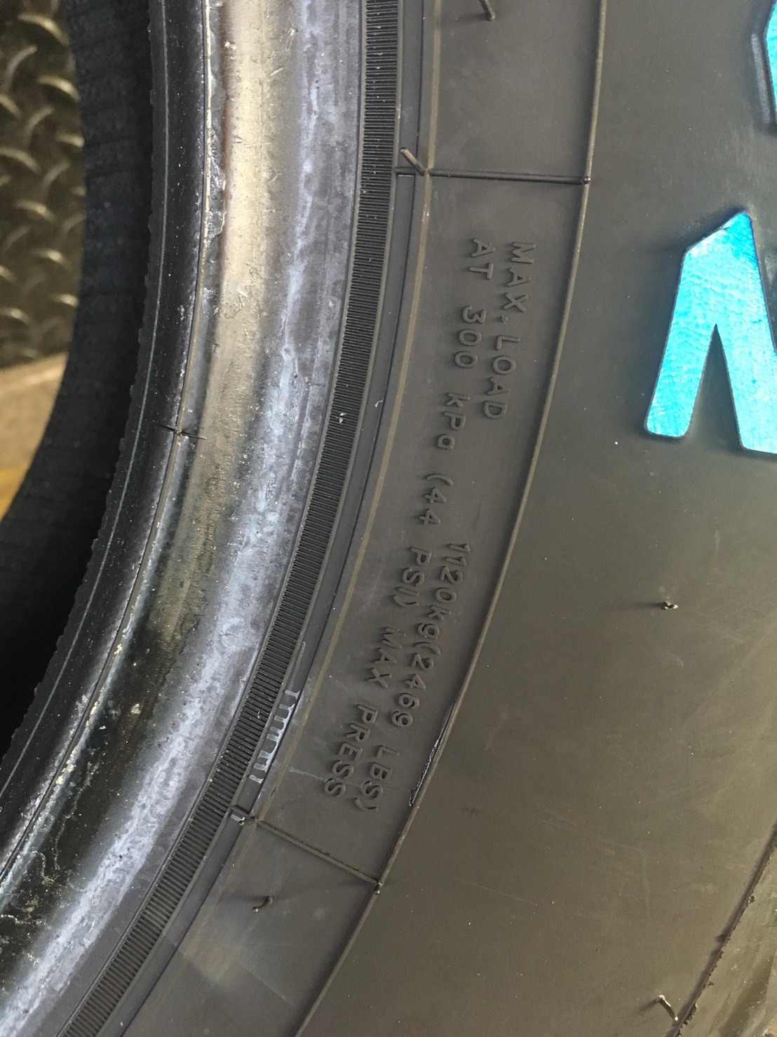 MONSTER AT2 265-65-17 สินค้ามาใหม่ ลดราคาพิเศษ