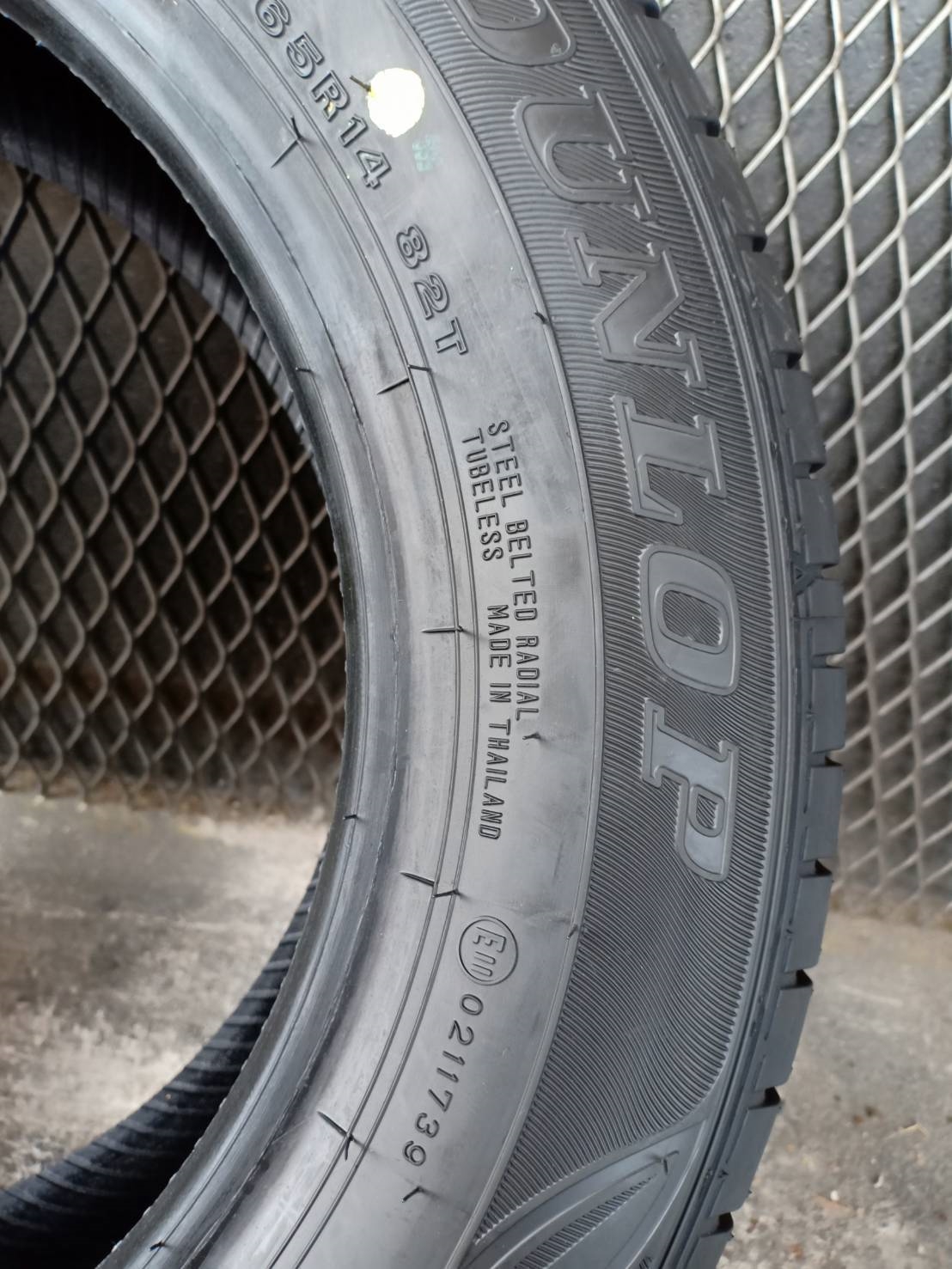 ยางใหม่ปี19 DUNLOP EC300+ 175-65-14 ราคาถูก