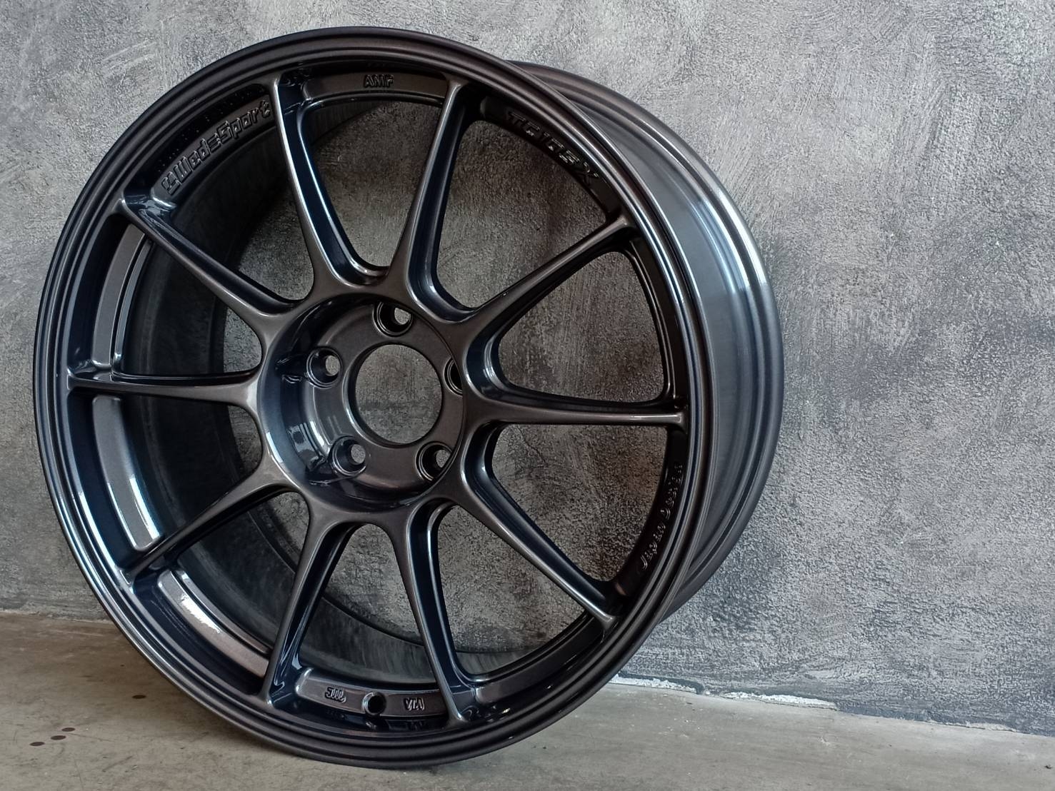 AOW-105X (FLOWFORMING) 18X8.75 5H114.3 35 73.1