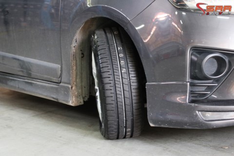 DUNLOP R1 195/55-15 เส้น 1,xxx ปี19