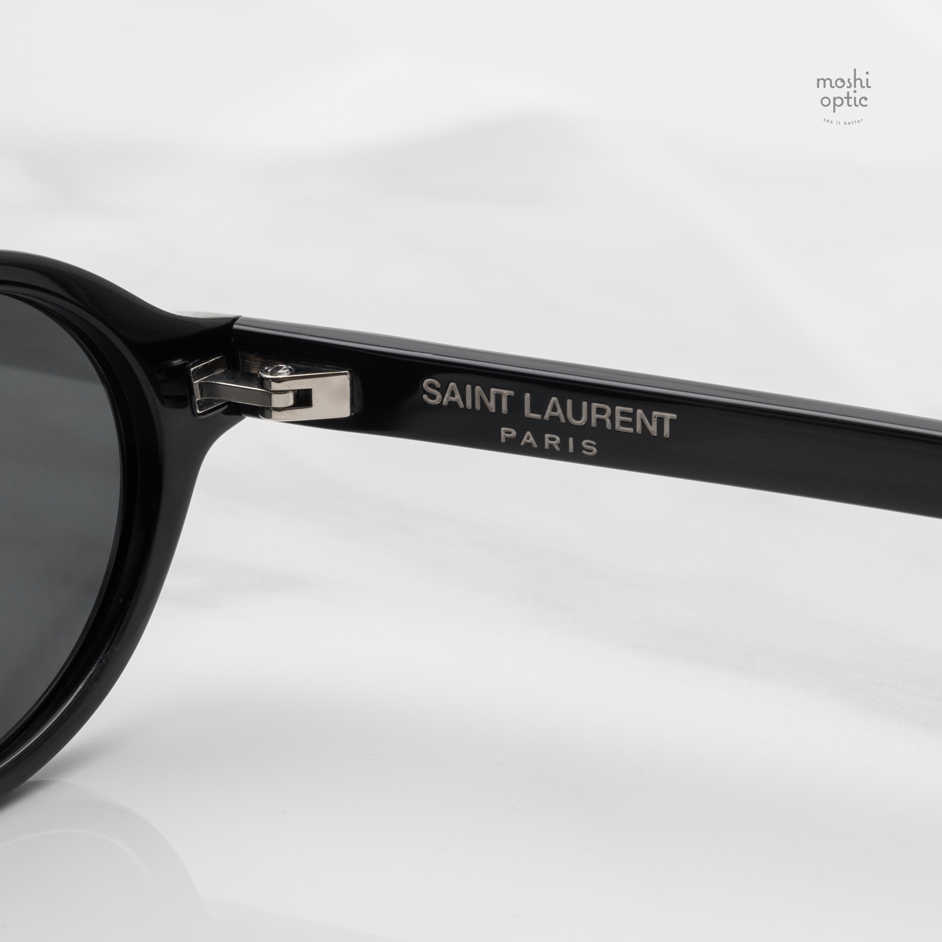 แว่นกันแดด YVES SAINT LAURENT JEANNE SL 751 001