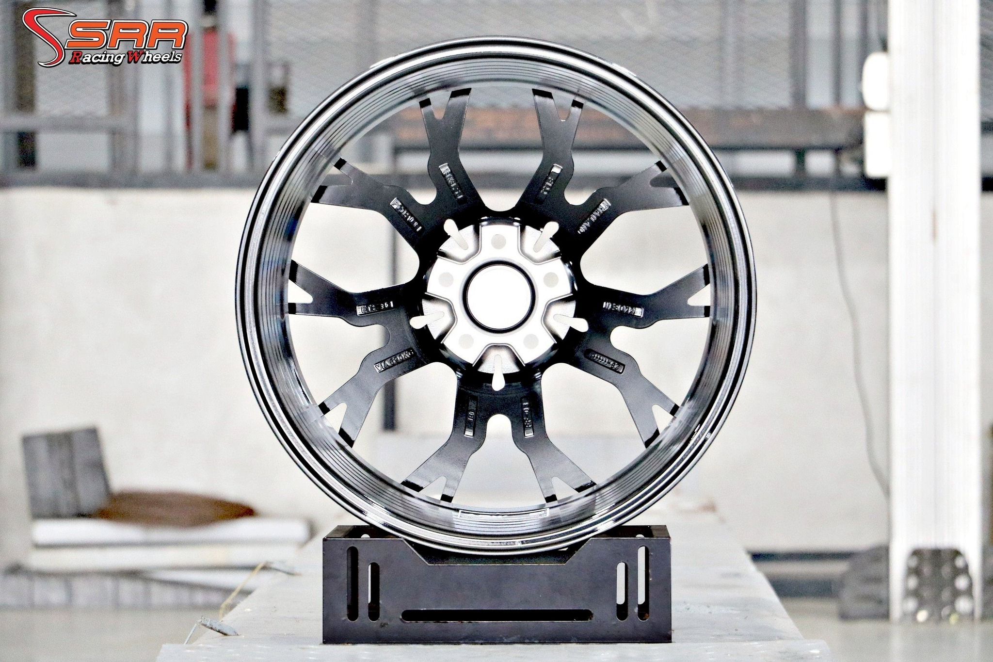 ล้อเบา FLOW FORMING ขอบ 18 5รู108 เข้ามาใหม่