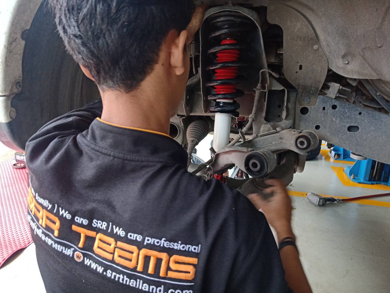 โช๊คอัพ YSS DTG-PLUS ใส่ PAJERO SPORT