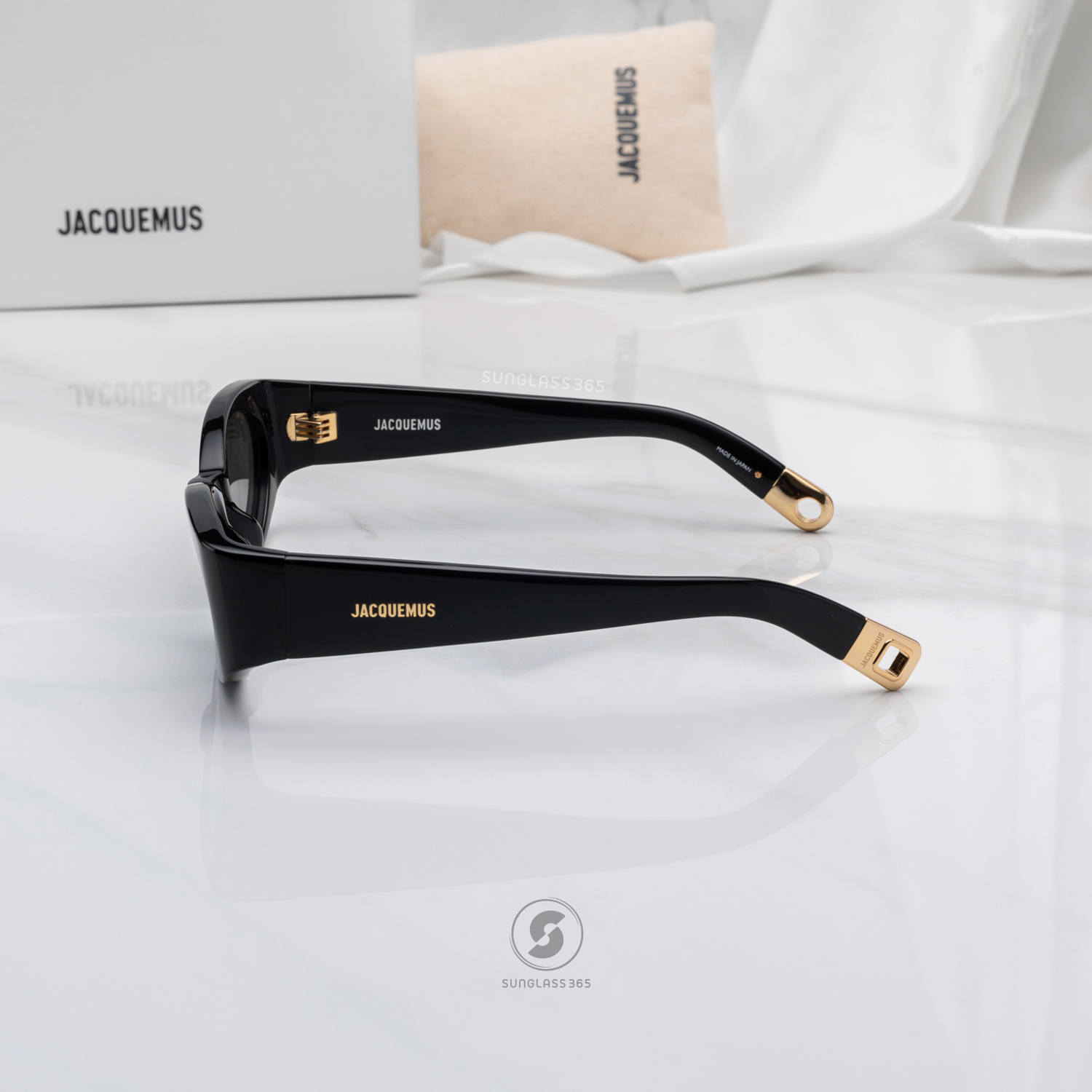 แว่นกันแดด JACQUEMUS OVALO JAC4 C1