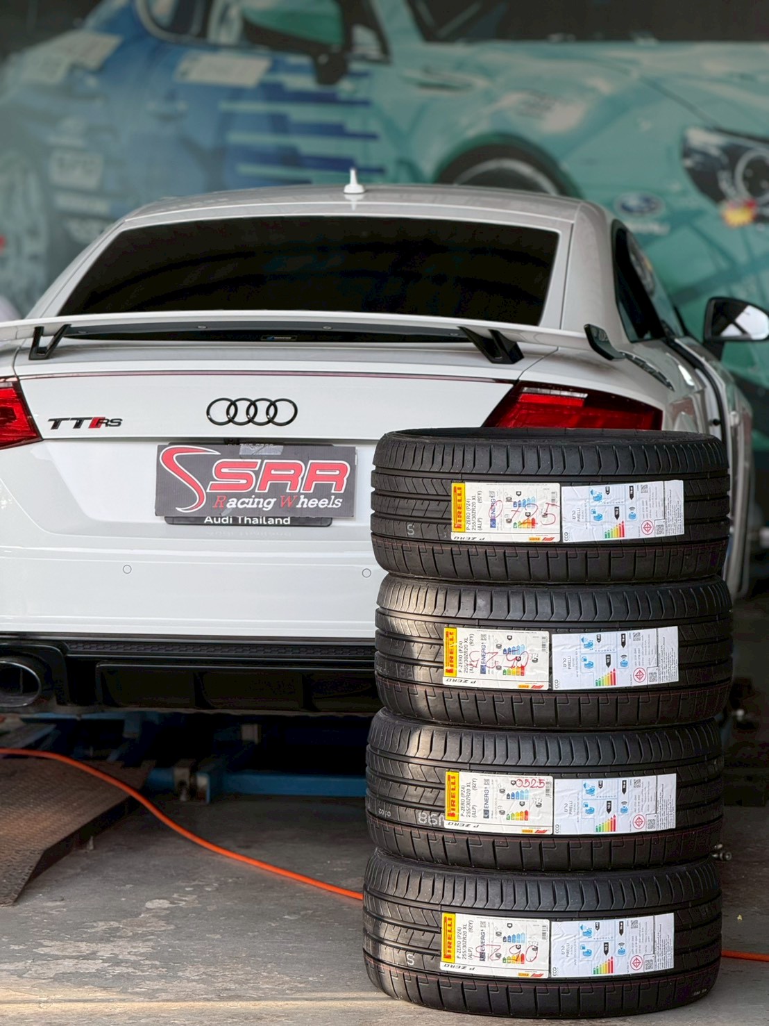 Pirelli p Zero Pz4 ขอบ20 ขนาด 255/30R20 ปี25