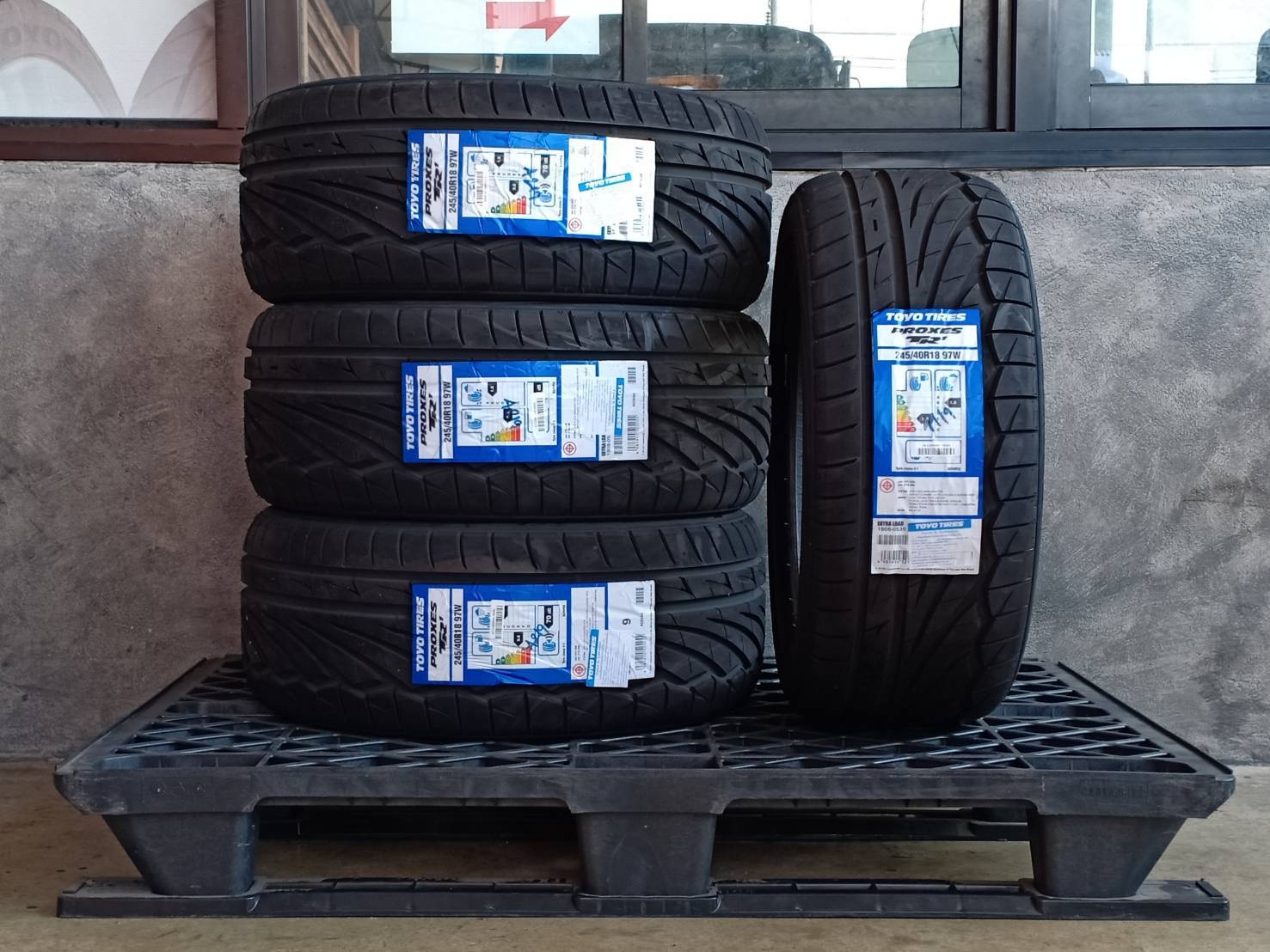 TOYO PROXES TR1 245/40R18 97W MALAYSIA