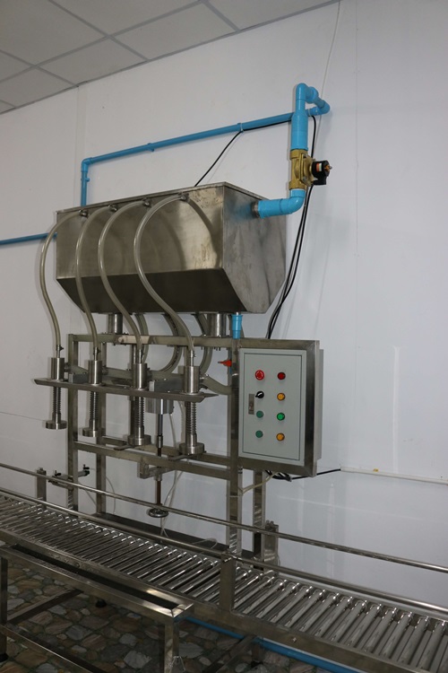 เครื่องบรรจุน้ำถัง20 ลิตร