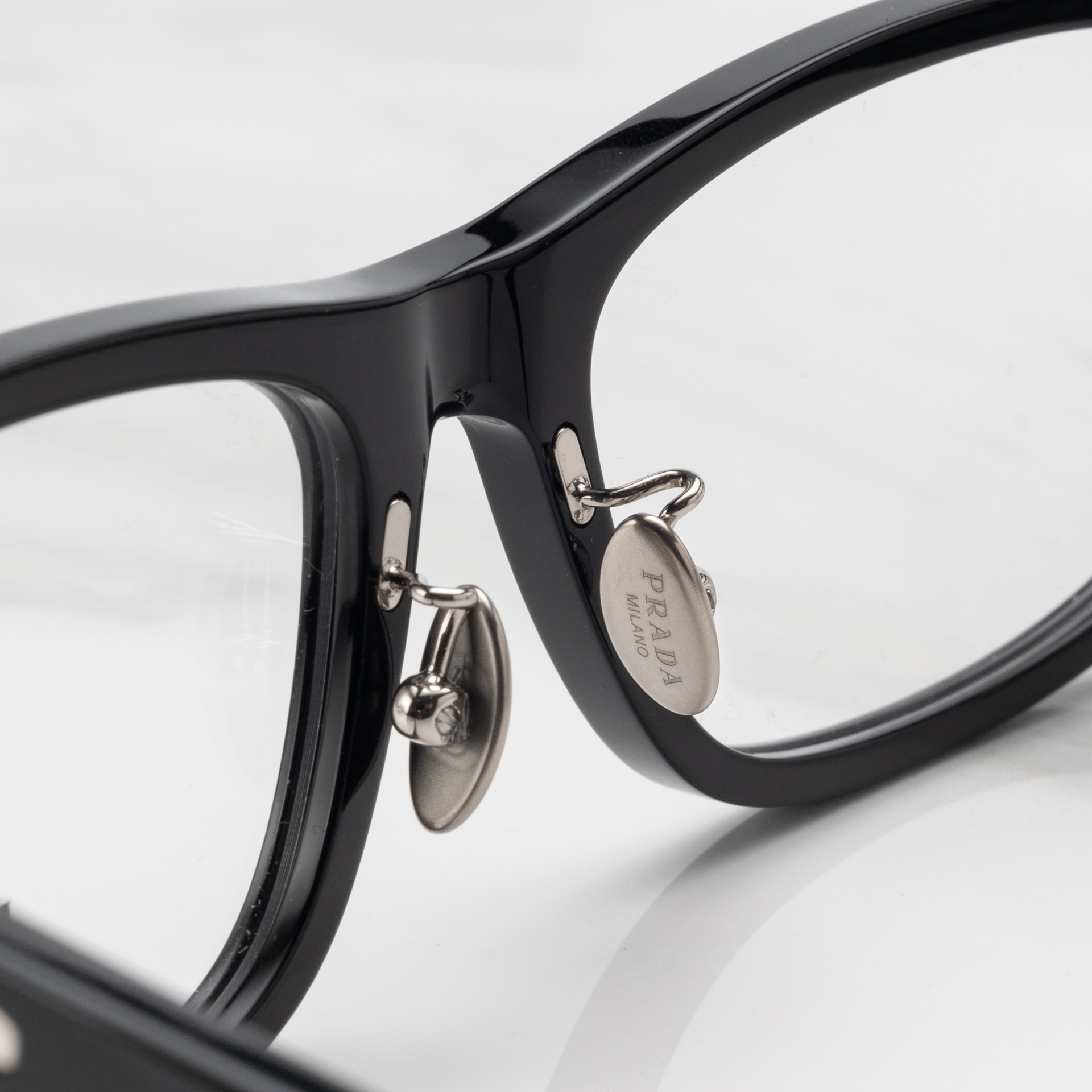 แว่นสายตา PRADA PRB08VD 16K1O1