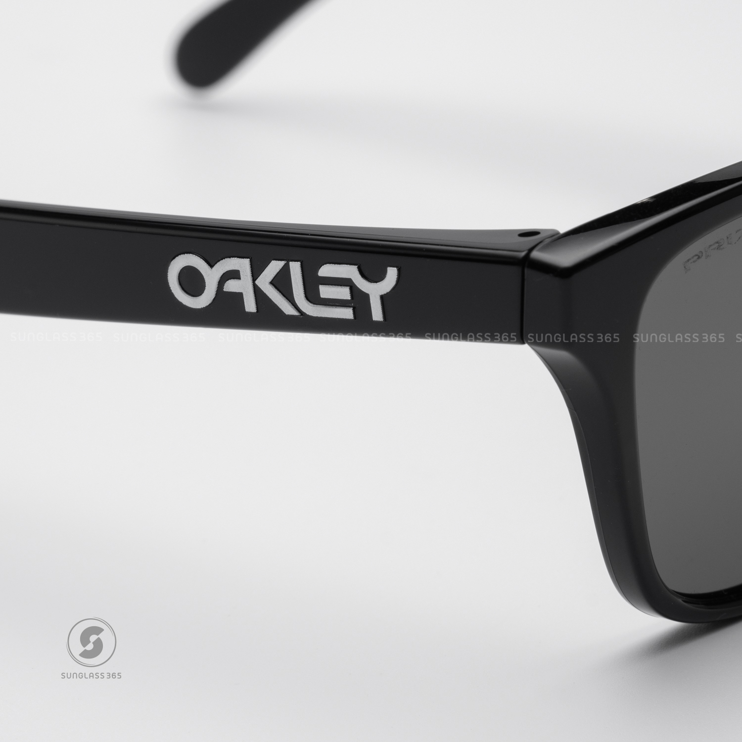 Oakley Frogskins XS OJ9006-22 Polished Black