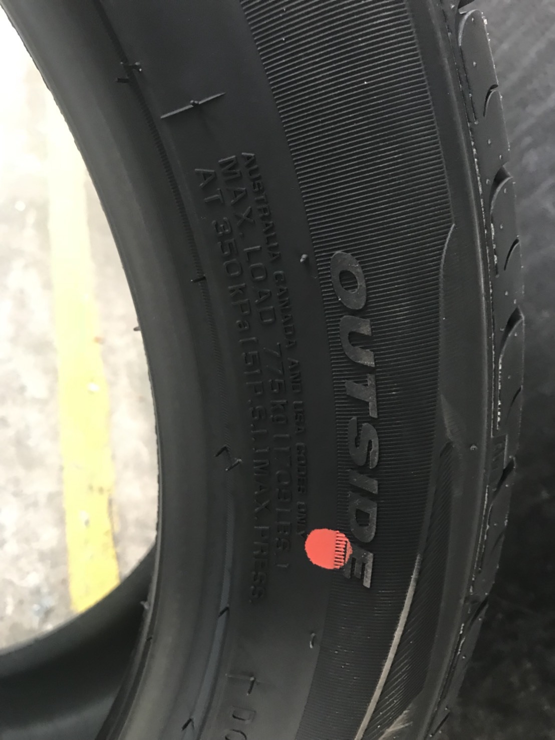 NEXEN RU1 235-50-19 เส้น 5500 ปี18