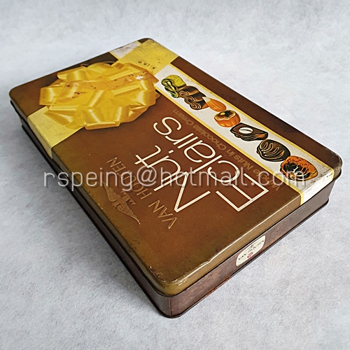 กล่องช็อกโกแลต Van Houten Nut Eclairs ยุุค 90