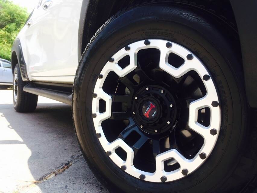 LENSO MAX-X08 ขอบ17