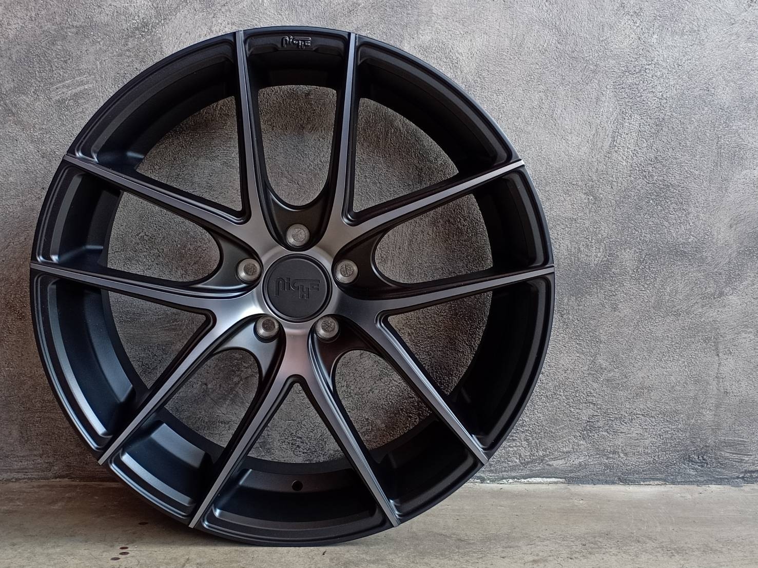 NICHE-TARGA 20X8.5 5X112 42 66.53 MATTE BLACK/MACHINED/DDT/MATTE CLEAR