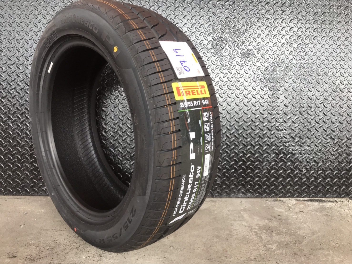 PIRELLI CINTURATO P1 215/55R17 ราคาส่ง