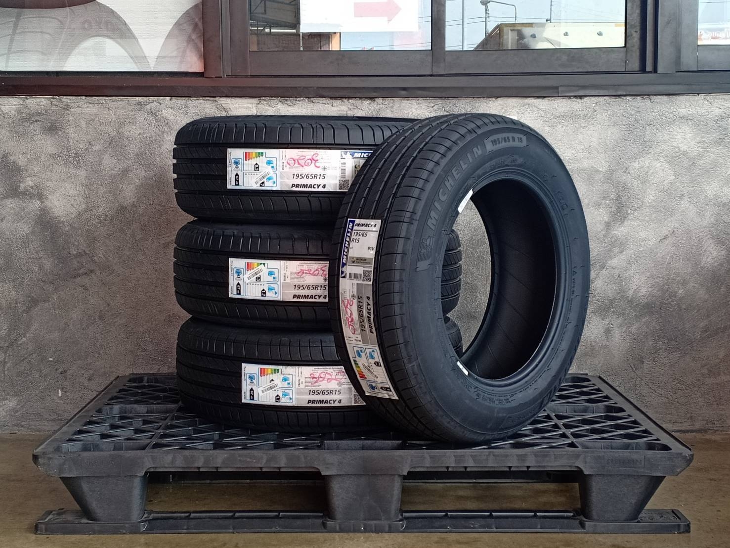 MICHELIN 195/65R15 PRIMACY 4ST 91V MADE IN THAILAND