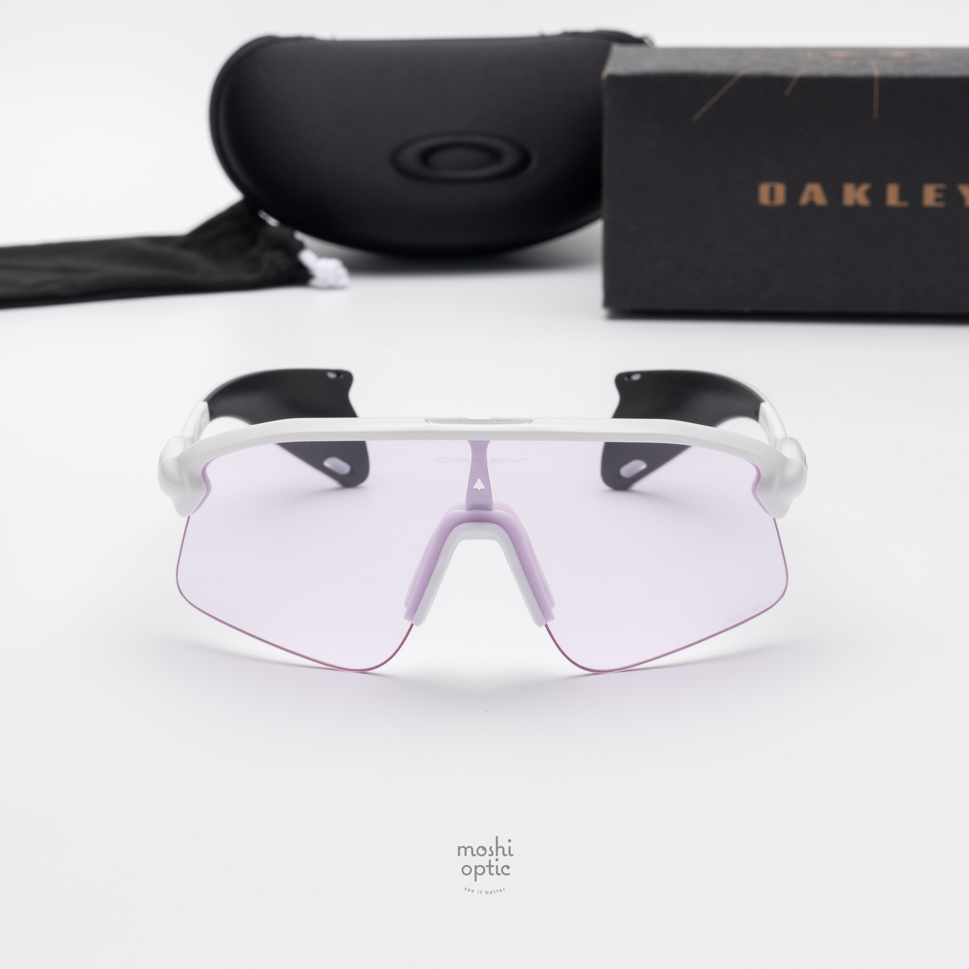 OAKLEY STUNT DEVIL OO9517-07 Matte White Prizm Low Light