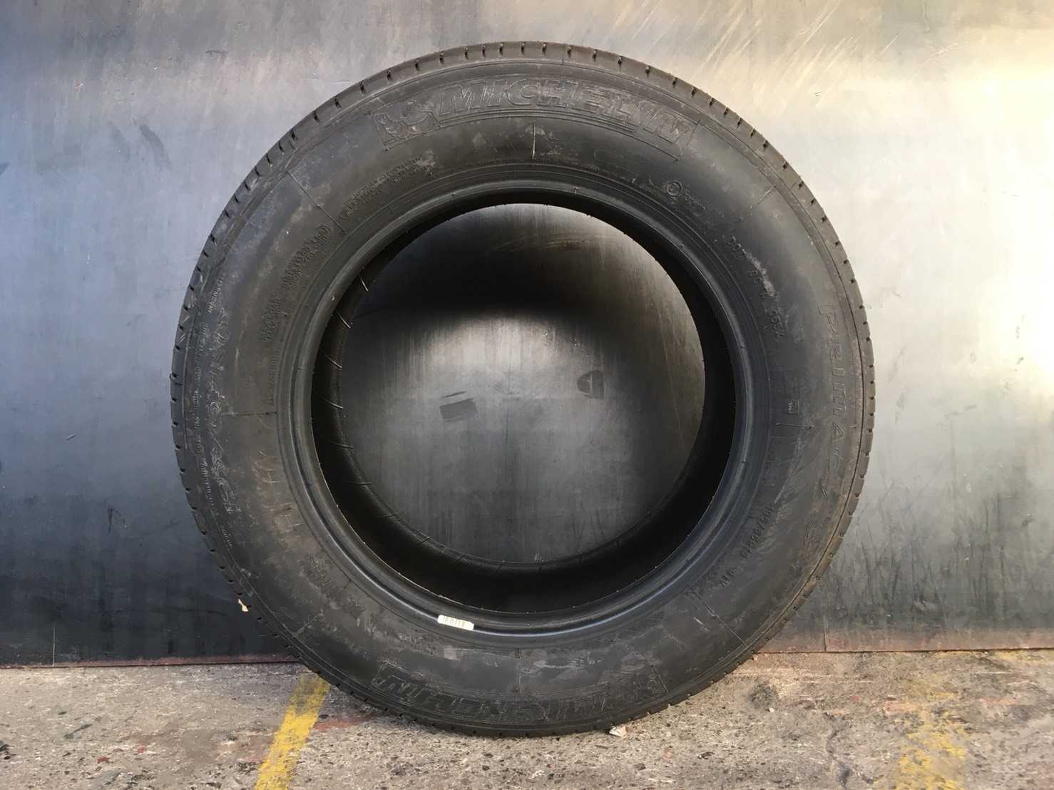 MICHELIN PRIMACY3ST 195/65-15 เส้น 3250 ปี18