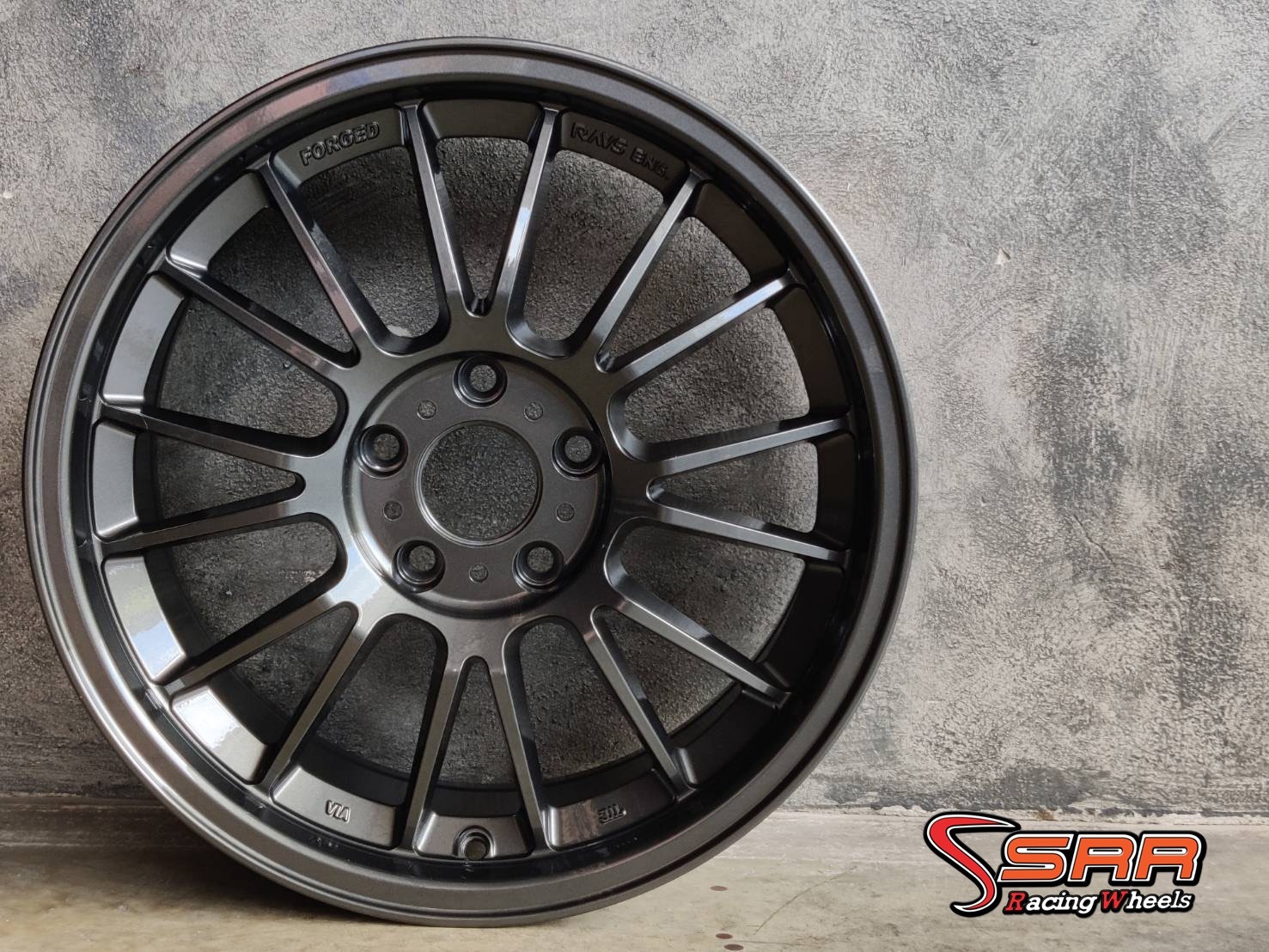 PREDATOR : PD30(SE37K) 17X8 5X114.3 35 XP-FMD(กันเมทัลลิค)