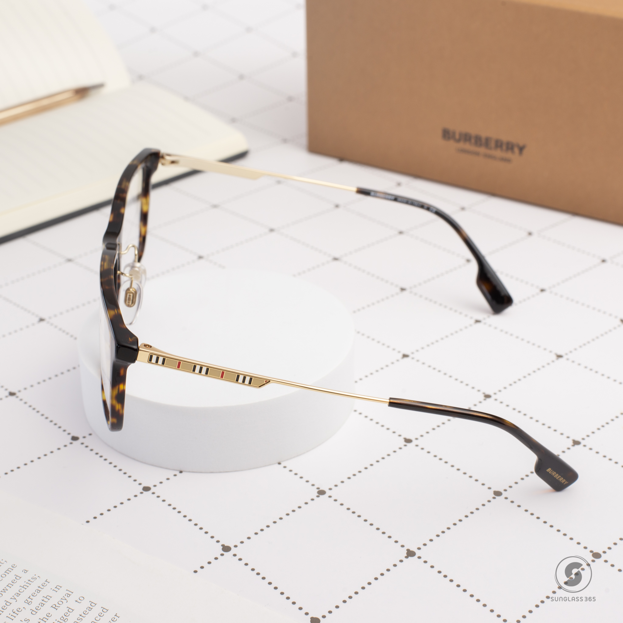 BURBERRY Harrington BE2339F 3002 Dark Havana