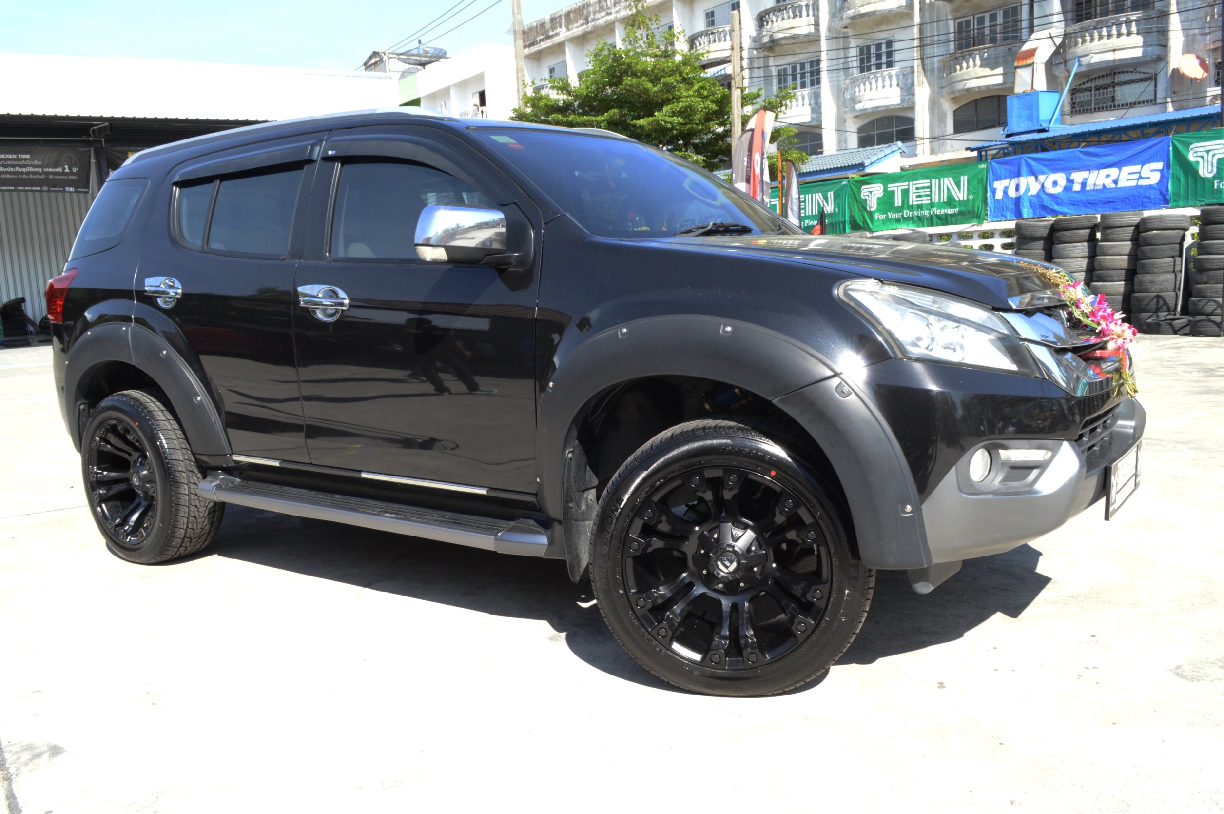 ล้อแท้ FUEL VAPOR ขอบ20 ใส่ MU-X