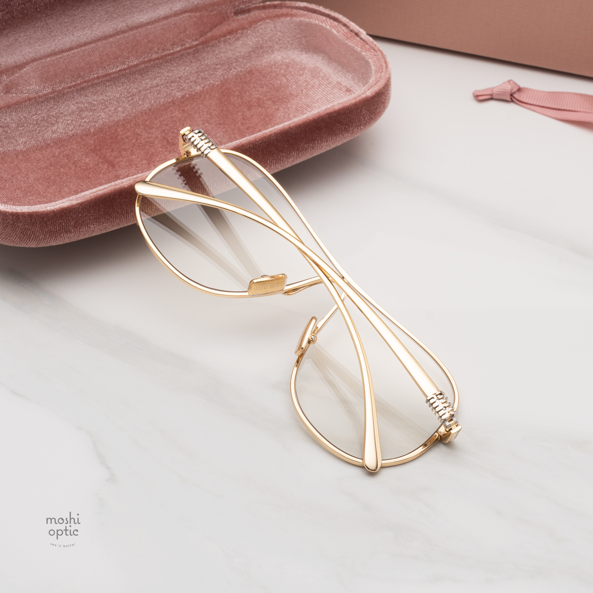 แว่นกันแดด Miu Miu MUA56S 5AK08N