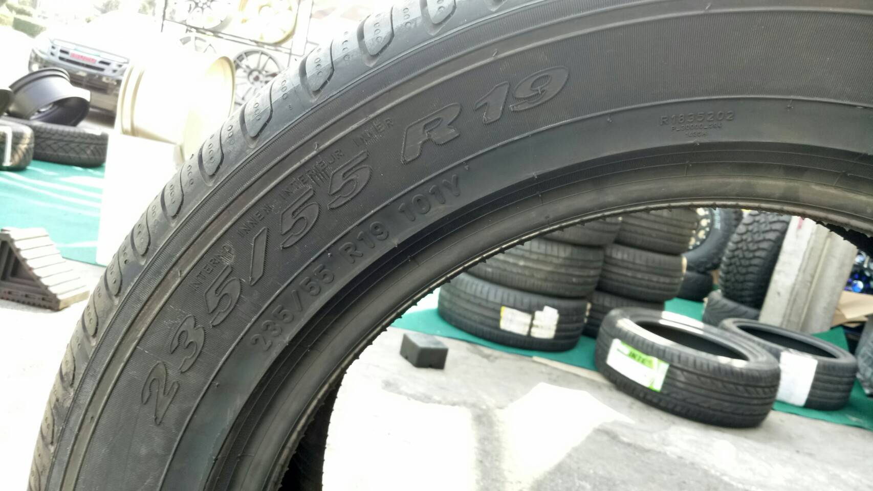PIRELLI SCORPION VERDE 235/55-19 เส้น 6900 ปกติ 10800 คุ้ม