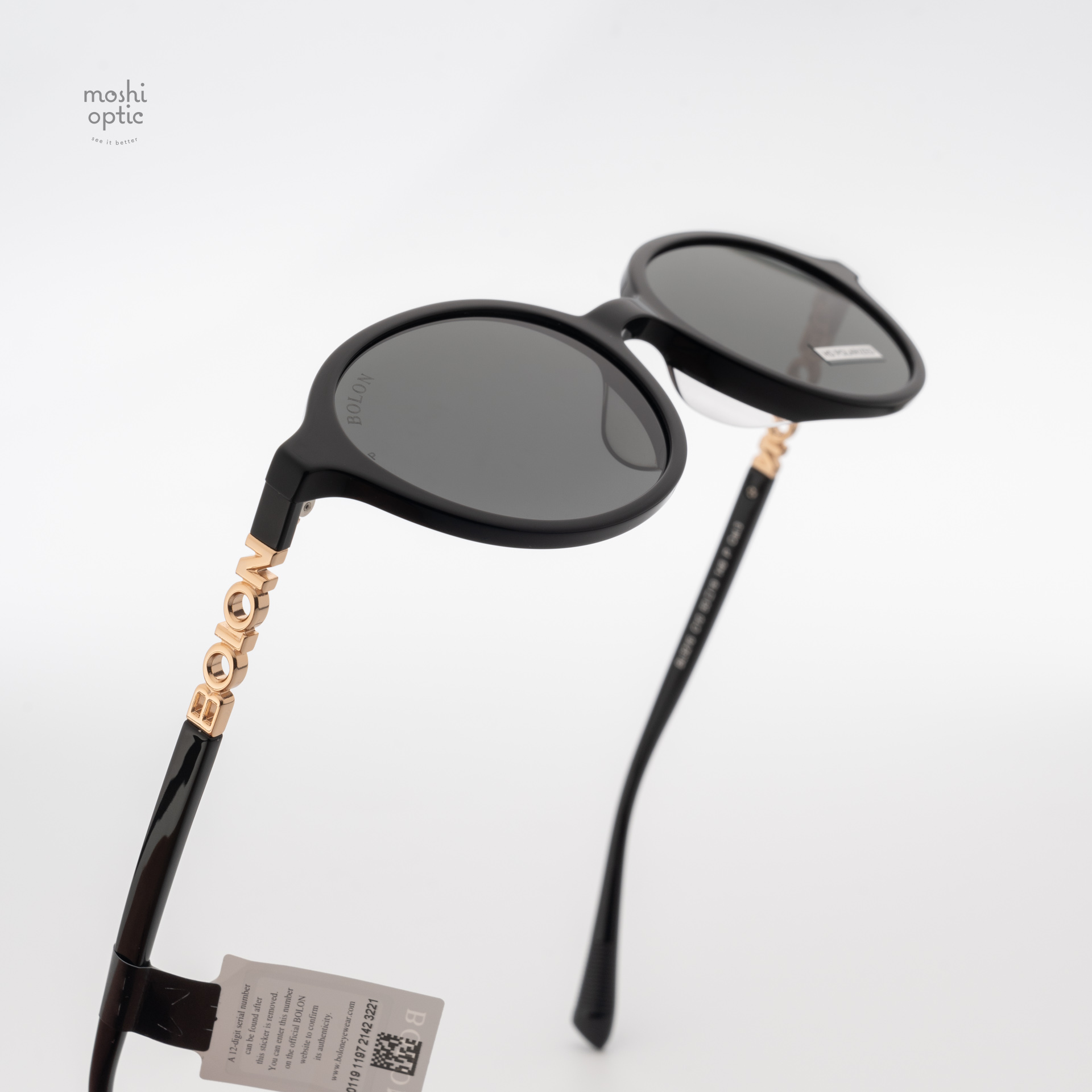 แว่นกันแดด BOLON รุ่น BL3216 Jakarta C10 Shiny Black