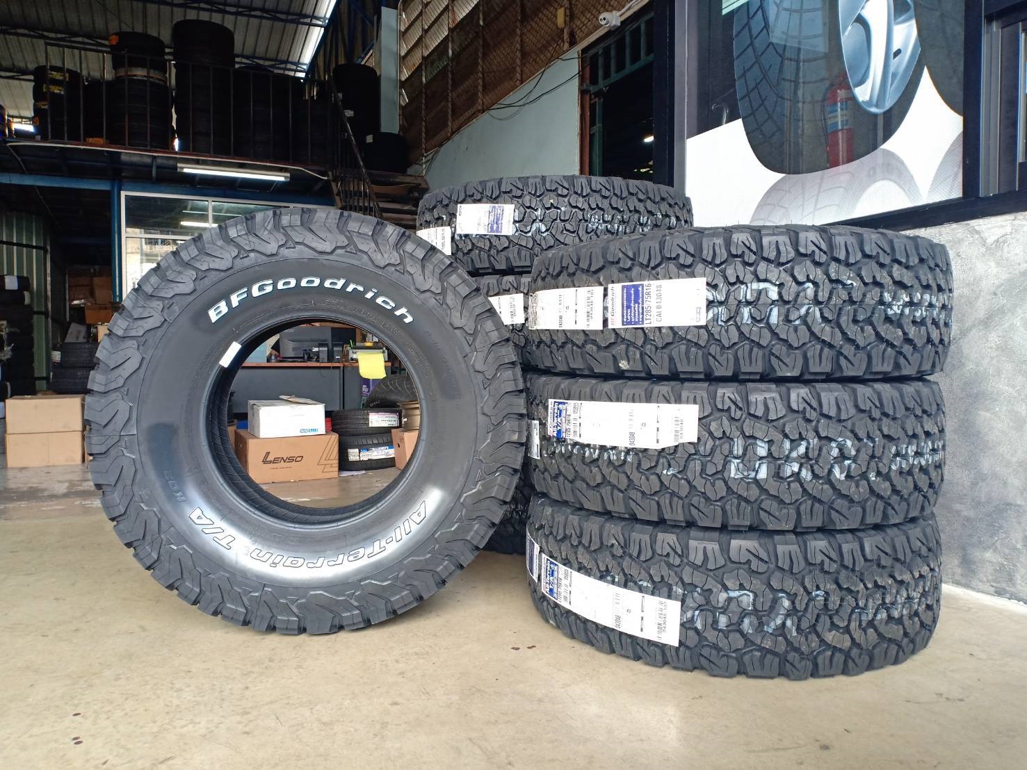 BF-GOODRICH 285/75R16 ALL TERRAIN T/A KO2