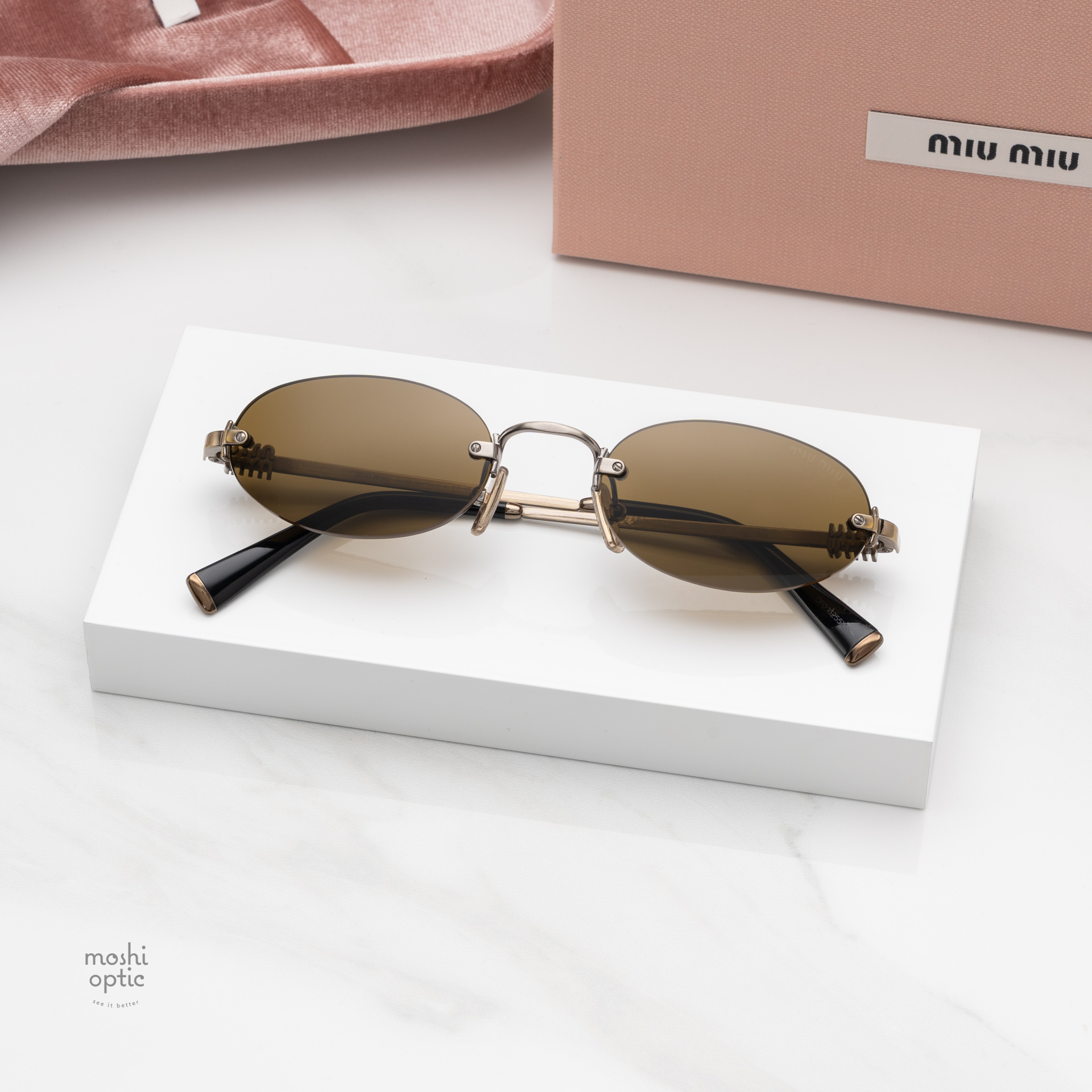 แว่นกันแดด Miu Miu MUA54S 26C09Z