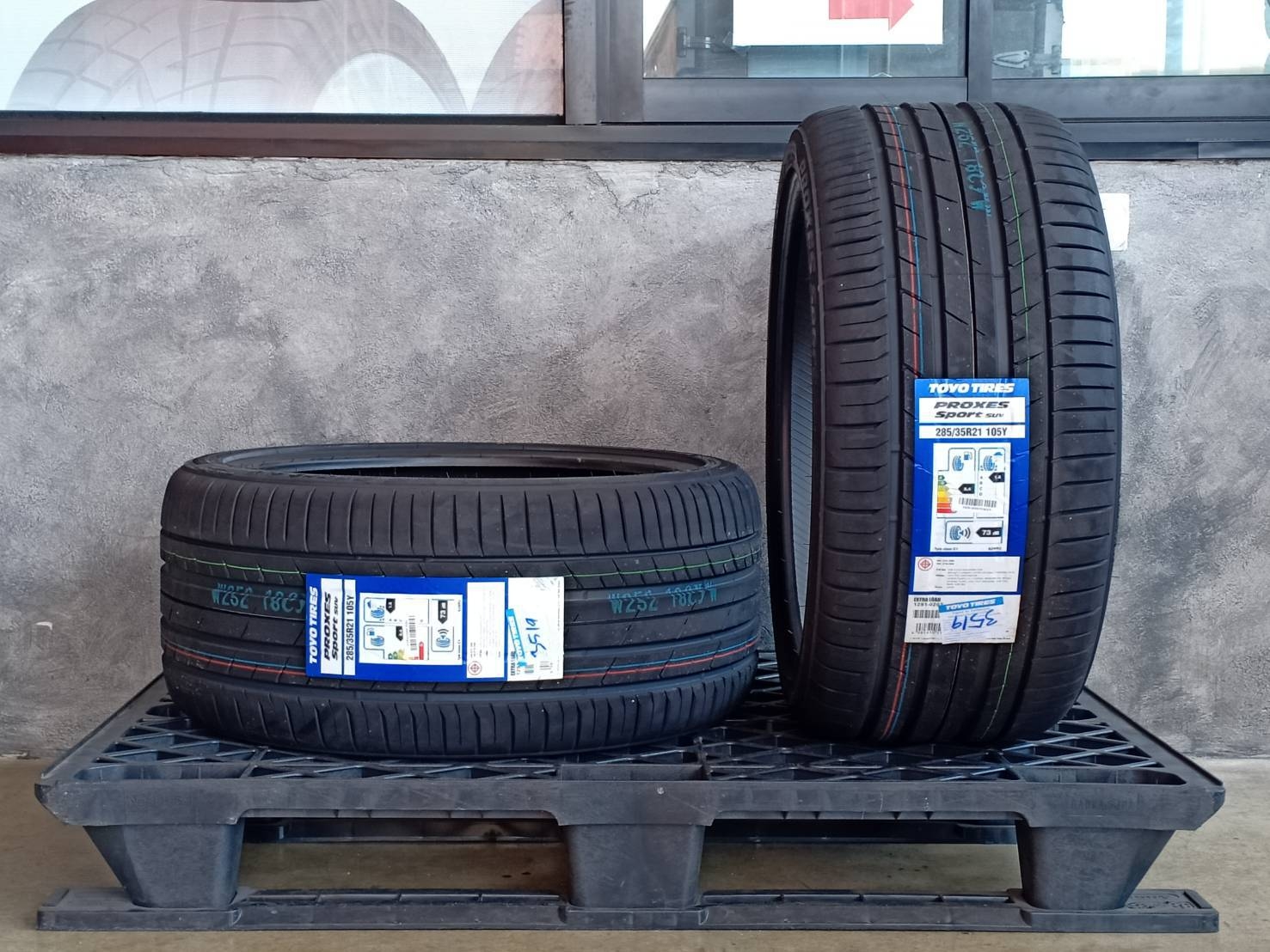 TOYO 285/35R21 PROXES SPORT SUV 105Y MADE IN JAPAN
