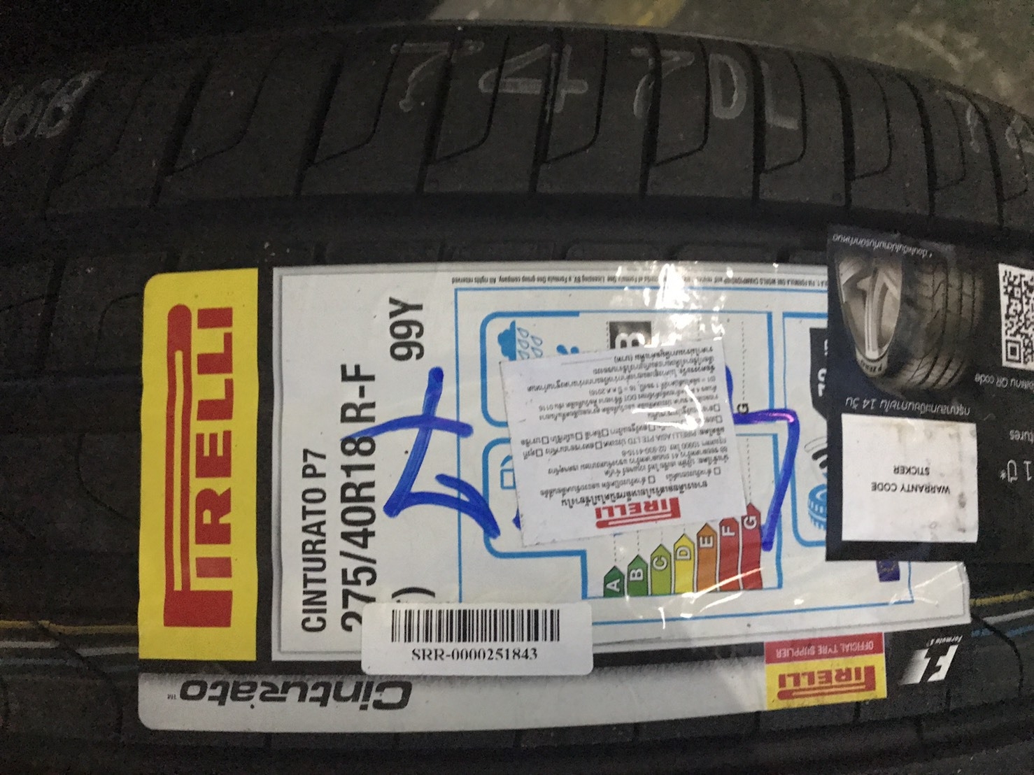 PIRELLI CINTURATO P7 RUNFLAT 275-40-18 ลดราคา