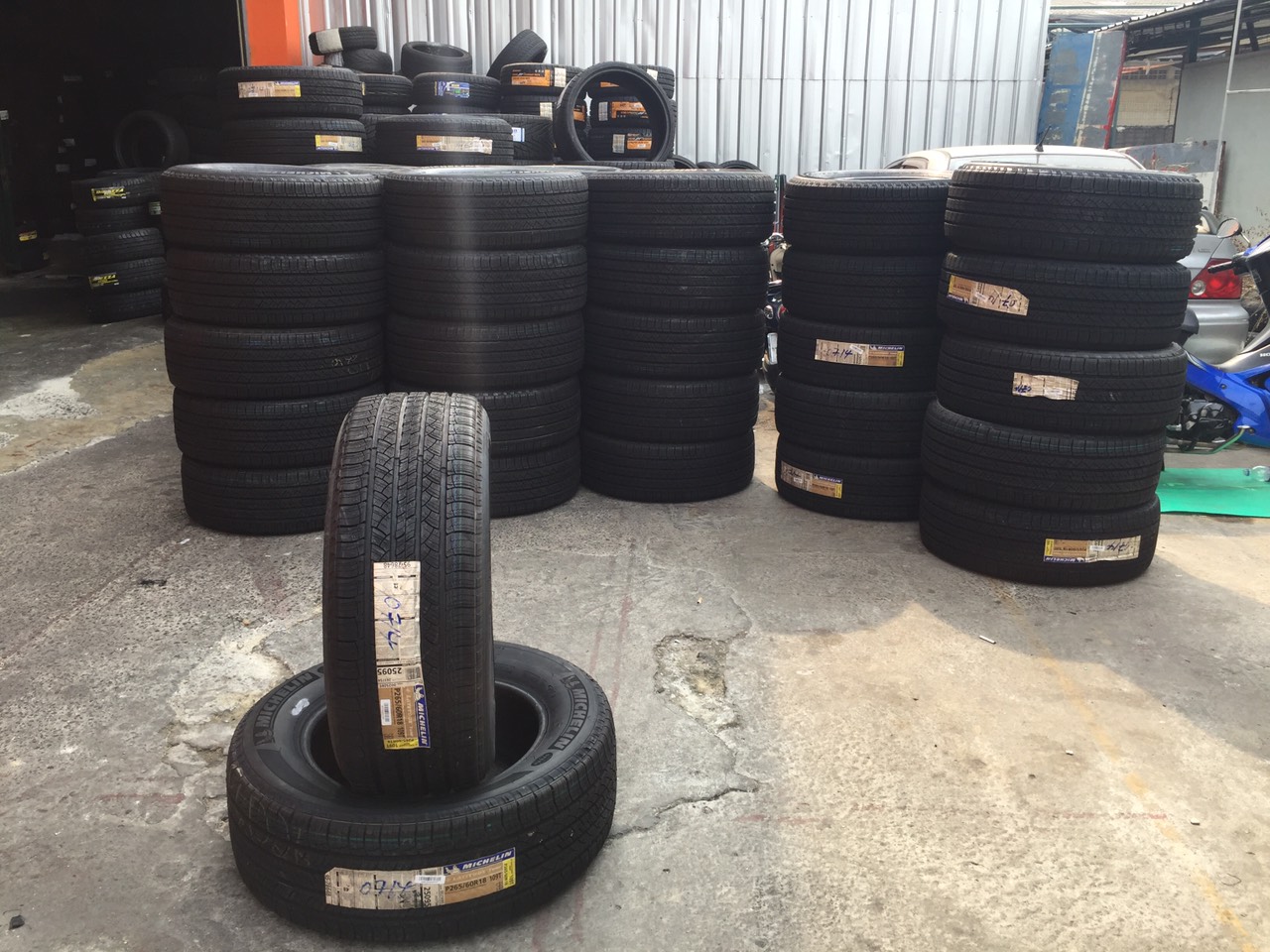 MICHELIN LATITUDE TOUR 265/60-18 ราคาถูกปี19