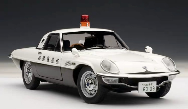 ขาย พรีออเดอร์ โมเดลรถยนต์ Autoart Mazda Cosmo 3000 สเกล 1:`18 มี โปรโมชั่น