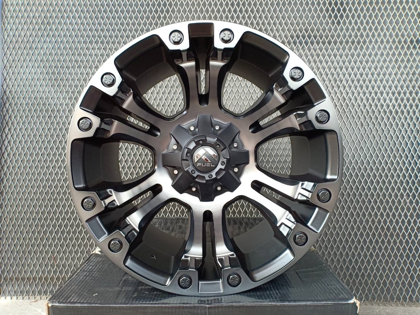 FUEL VAPOR 20X10 6X135/6X139.7 ET-18