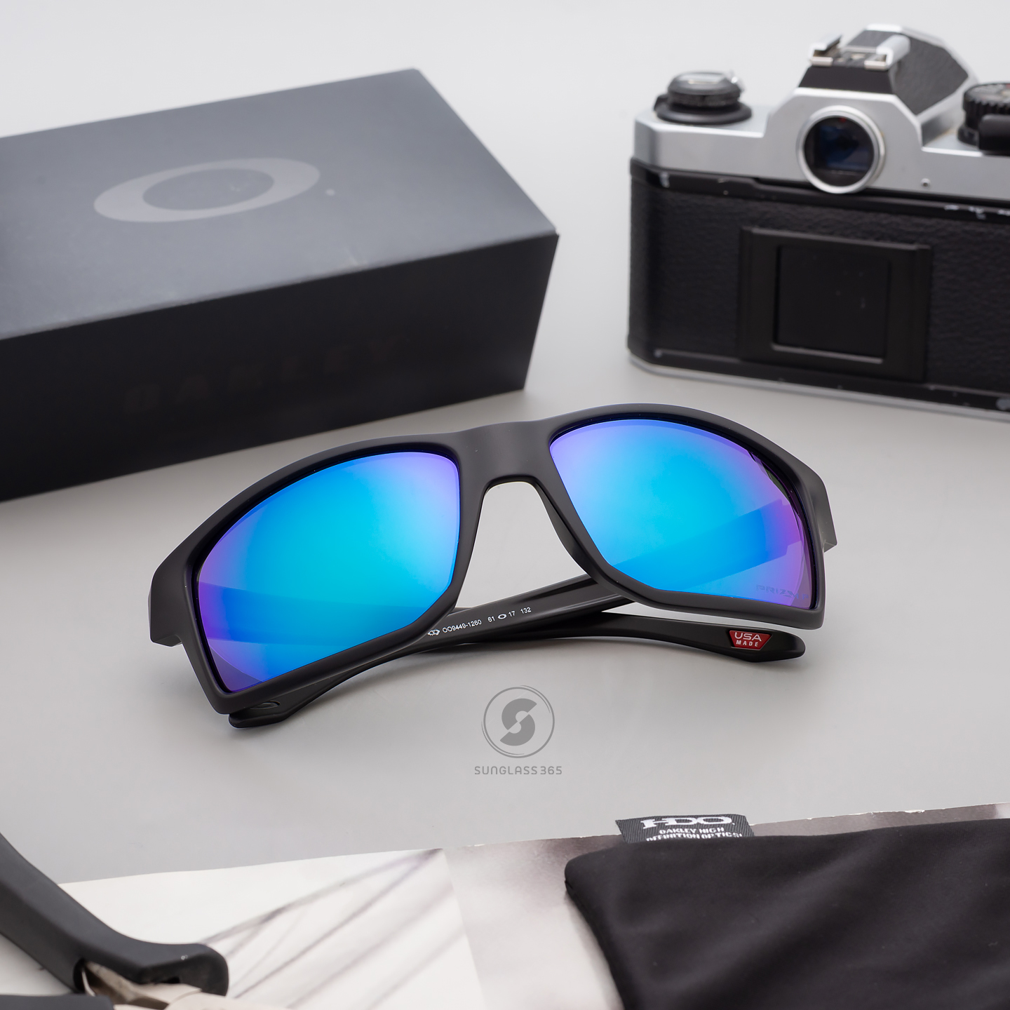 Oakley OO9449-12 Gibston Prizm Sapphire Iridium Polarized