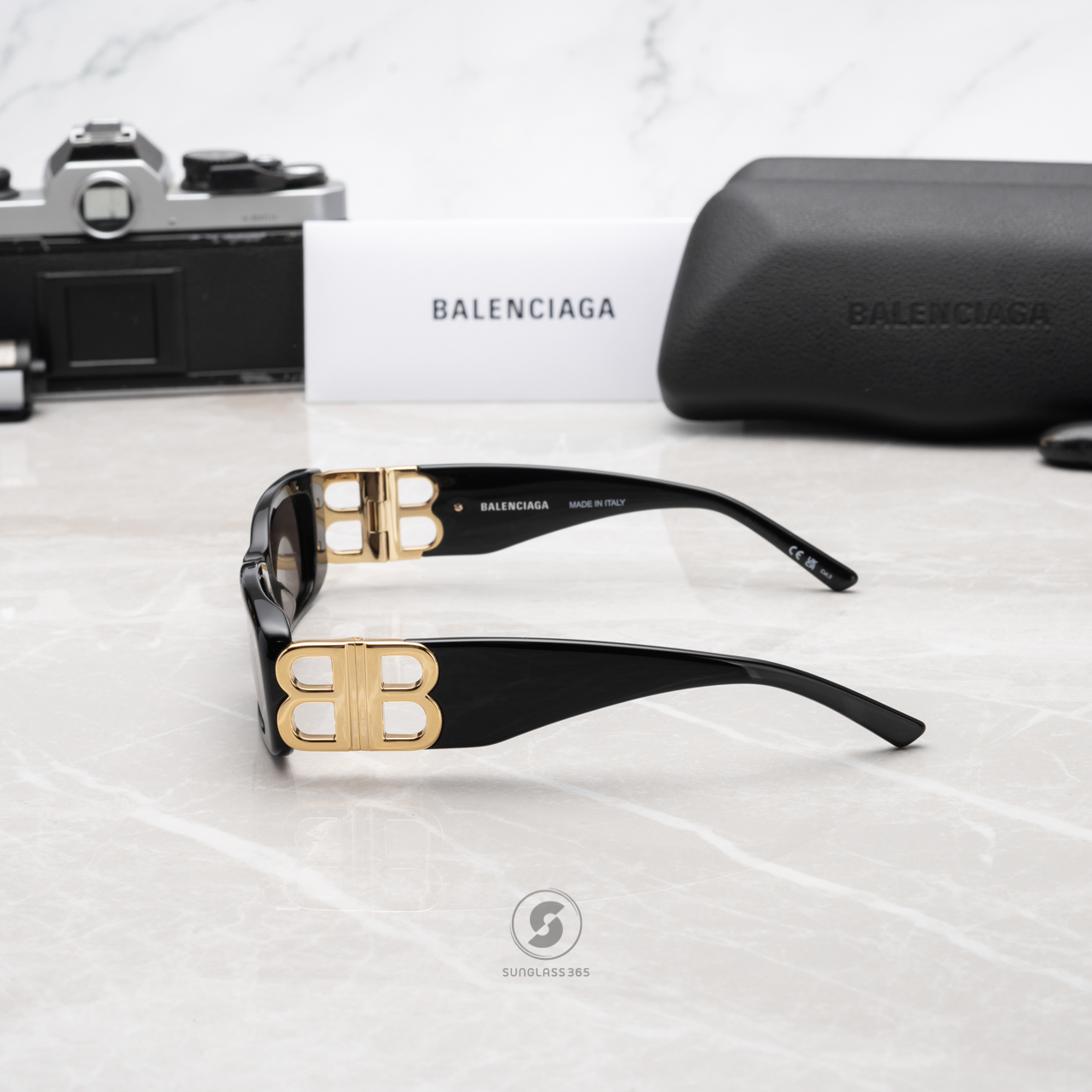 แว่นกันแดด Balenciaga Dynasty Rectangle BB0096S 001