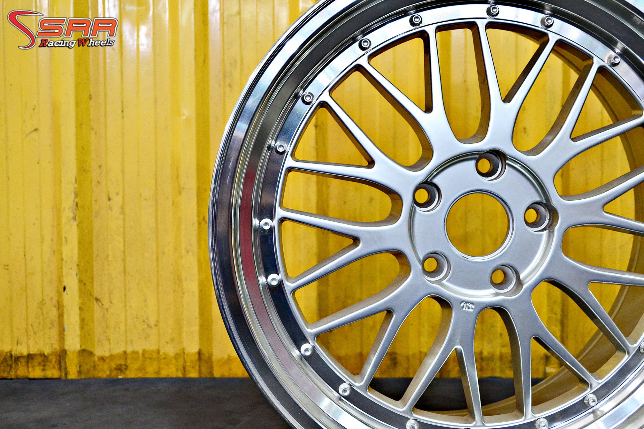 ล้อแม็กซ์ BBS LM-2 ขอบ19นิ้ว วงละ 6,000.- สำหรับใส่รถ BMW