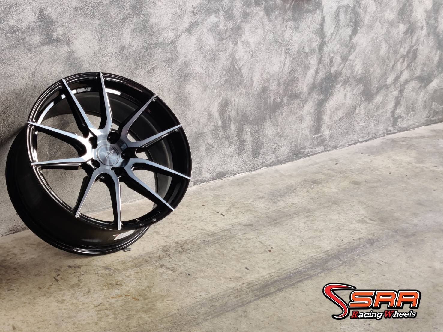 TK-SMART : TMF102 18X8.5 5X114.3 32 P/BRUSH/CL-BLACK (หน้าชาร่องดำ)