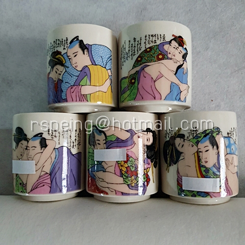 ถ้วยสาเกญี่ปุ่นวินเทจ ลายศิลปะ Shunga ชุด Kama Sutra Erotic Geisha Scenes 5 ใบ พร้อมกล่อง
