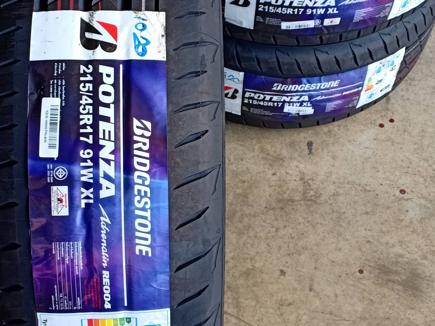 BRIDGESTONE 215/45R17 POTENZA RE004 91W XL MADE IN THAILAND