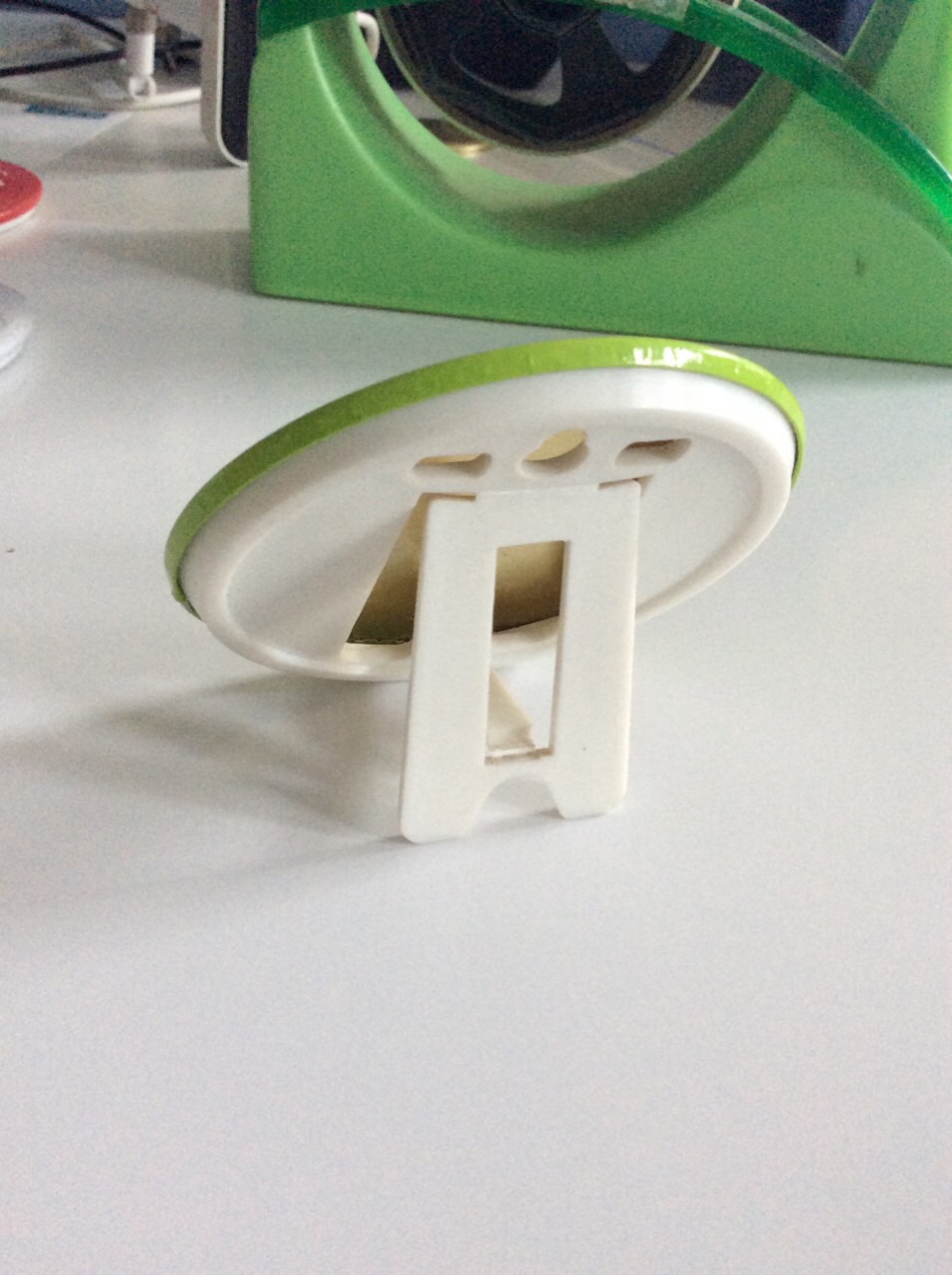 เข็มกลัดกรอบรูป 10 cm