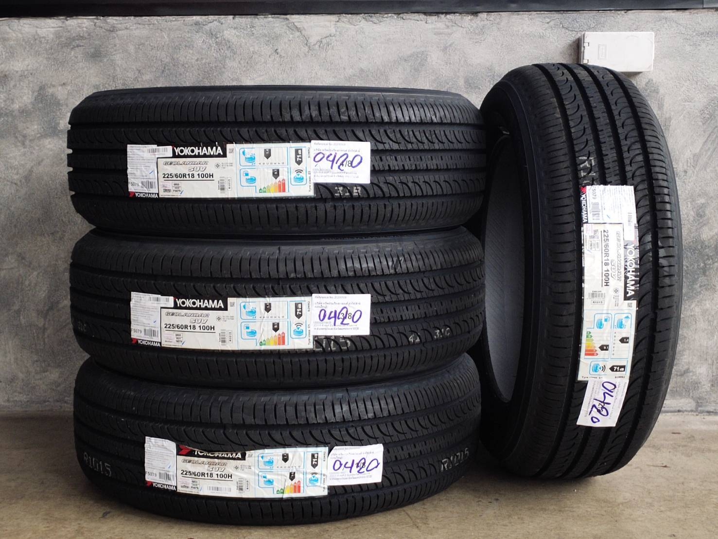 YOKOHAMA GEOLANDAR SUV G055 225/60R18