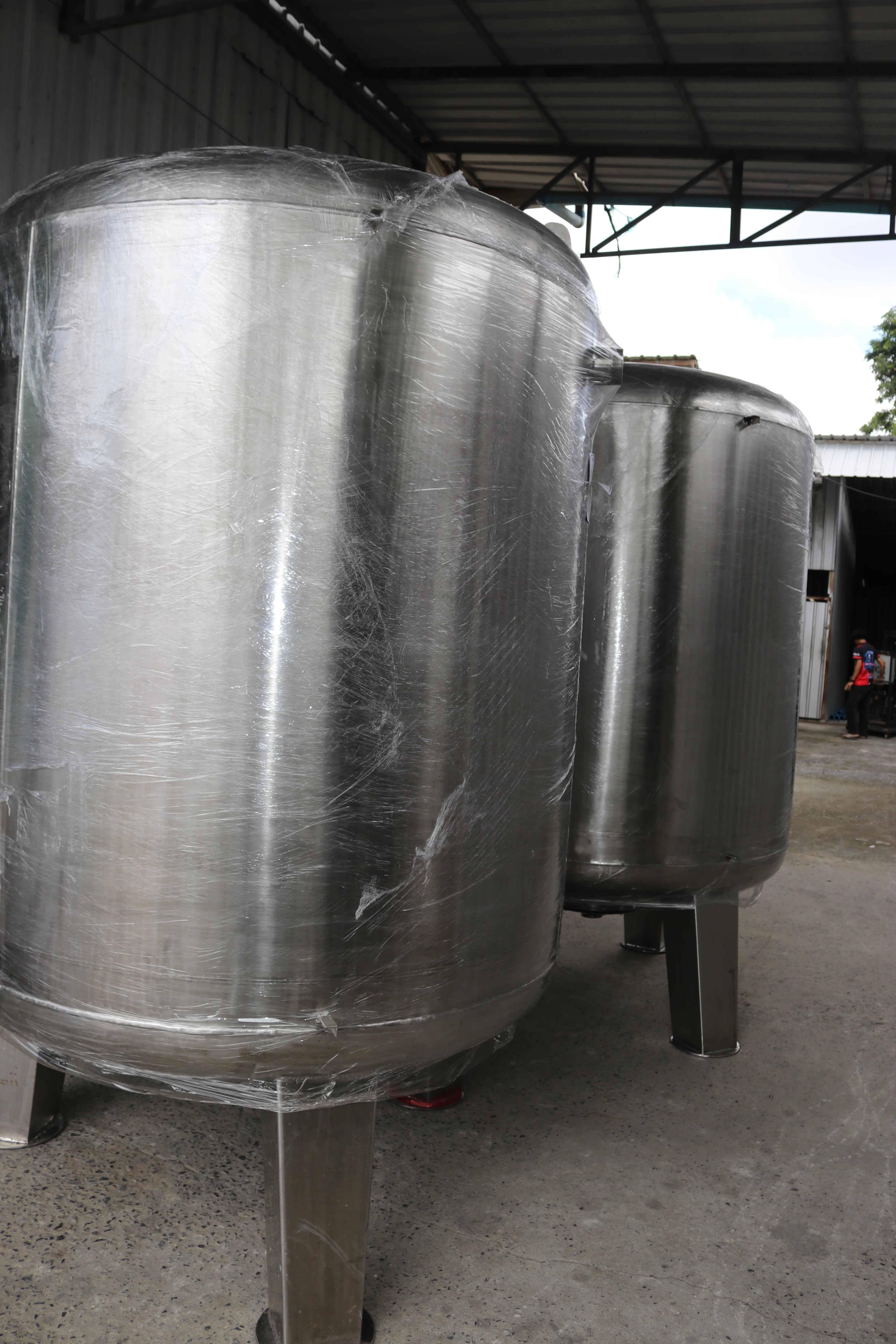 ถังกรองสแตนเลส24นิ้ว สูง120หนา3mm