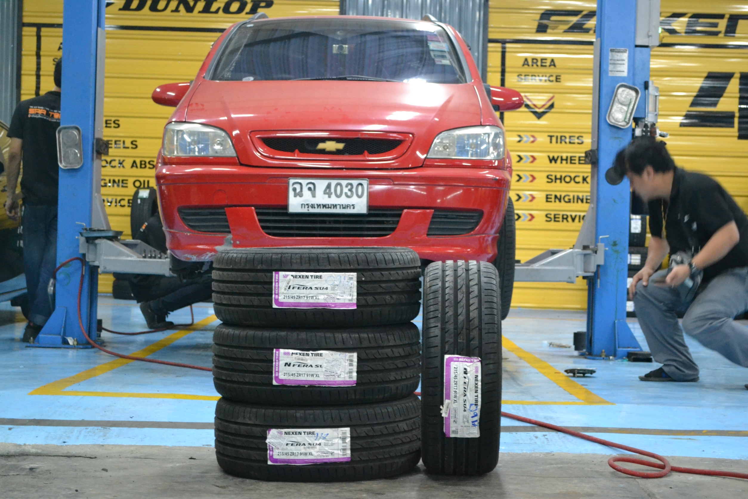 NEXEN NFERA SU4 215/45R17 ราคาพิเศษ