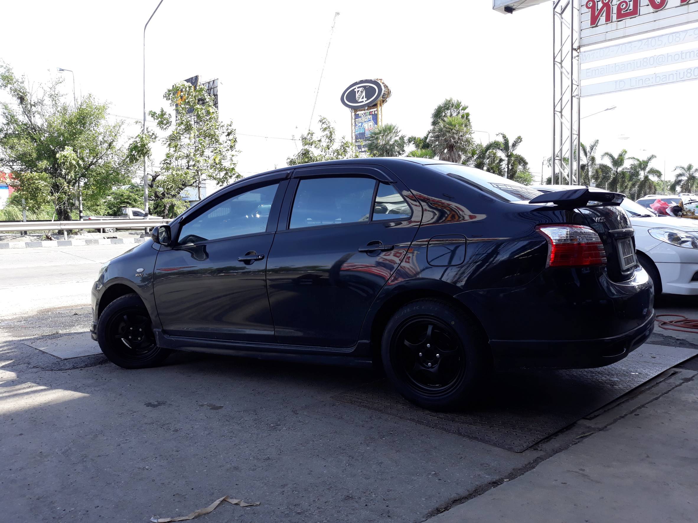 ล้อใหม่GRAMLIGHT ขอบ15ยางFALKEN ชุด 9980 ปกติ 18000