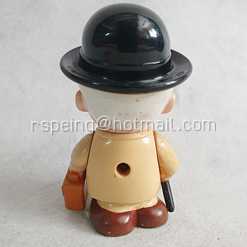 ฟิกเกอร์ Colonel Sanders The Legendary Chicken Expert ชุดนานาชาติ : อังกฤษ