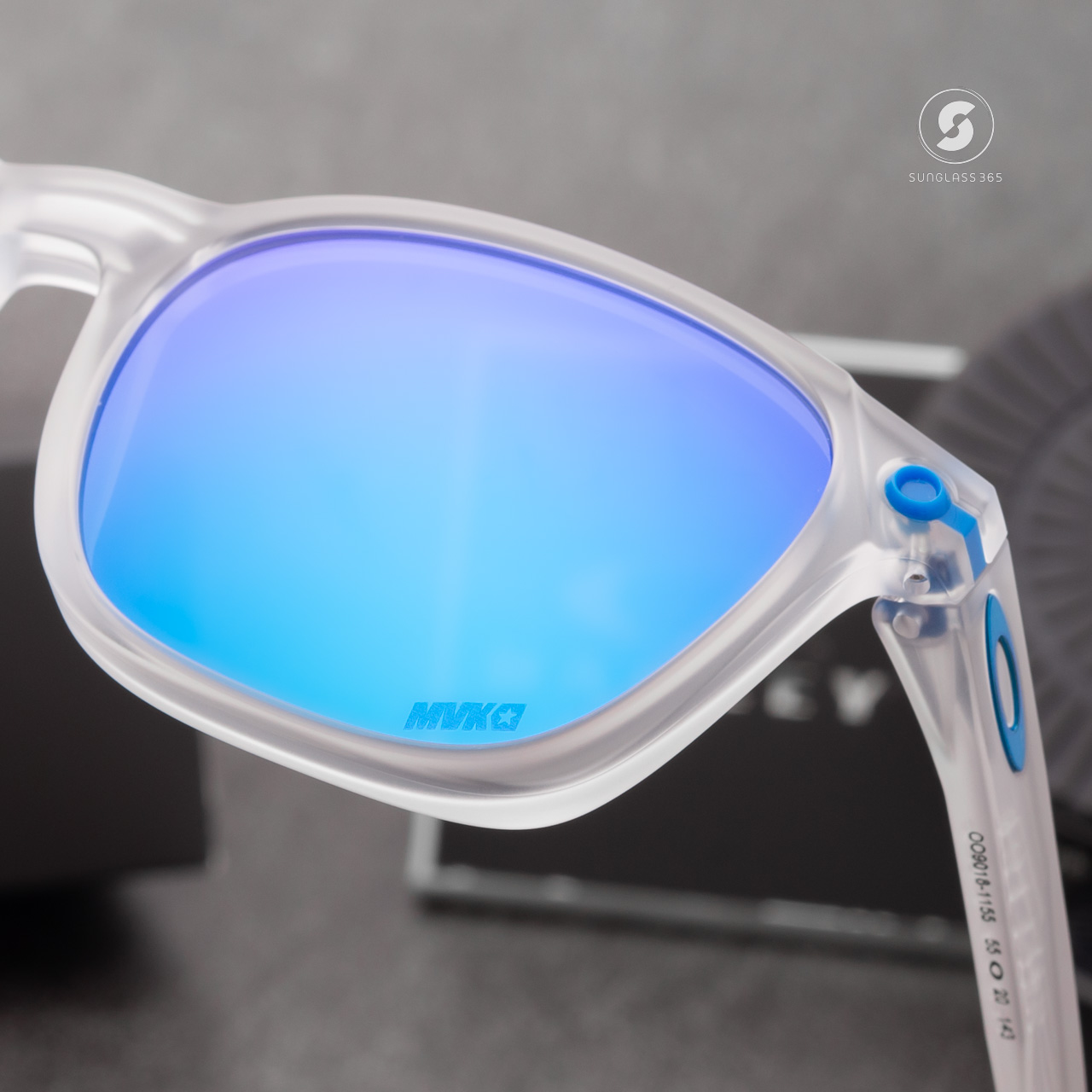 OAKLEY Ojector OO9018-11 MotoGP Prizm Sapphire MVK