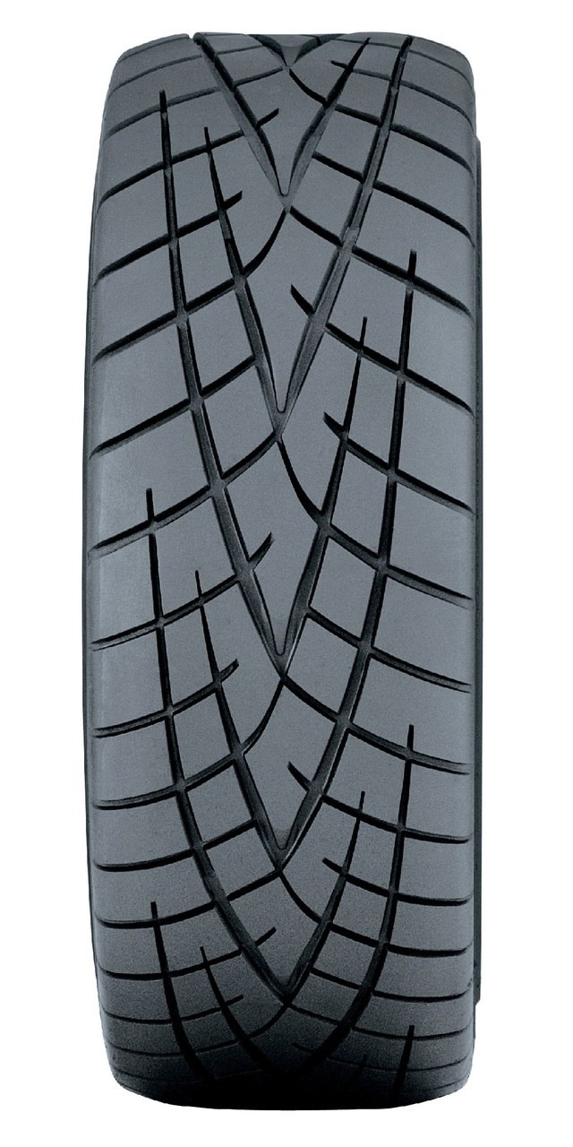 ยางใหม่ค้างปี TOYO PROXES R1R 205w45s16 เส้น 4750 ปกติ 6900 ปี 17 มี 4เส้น