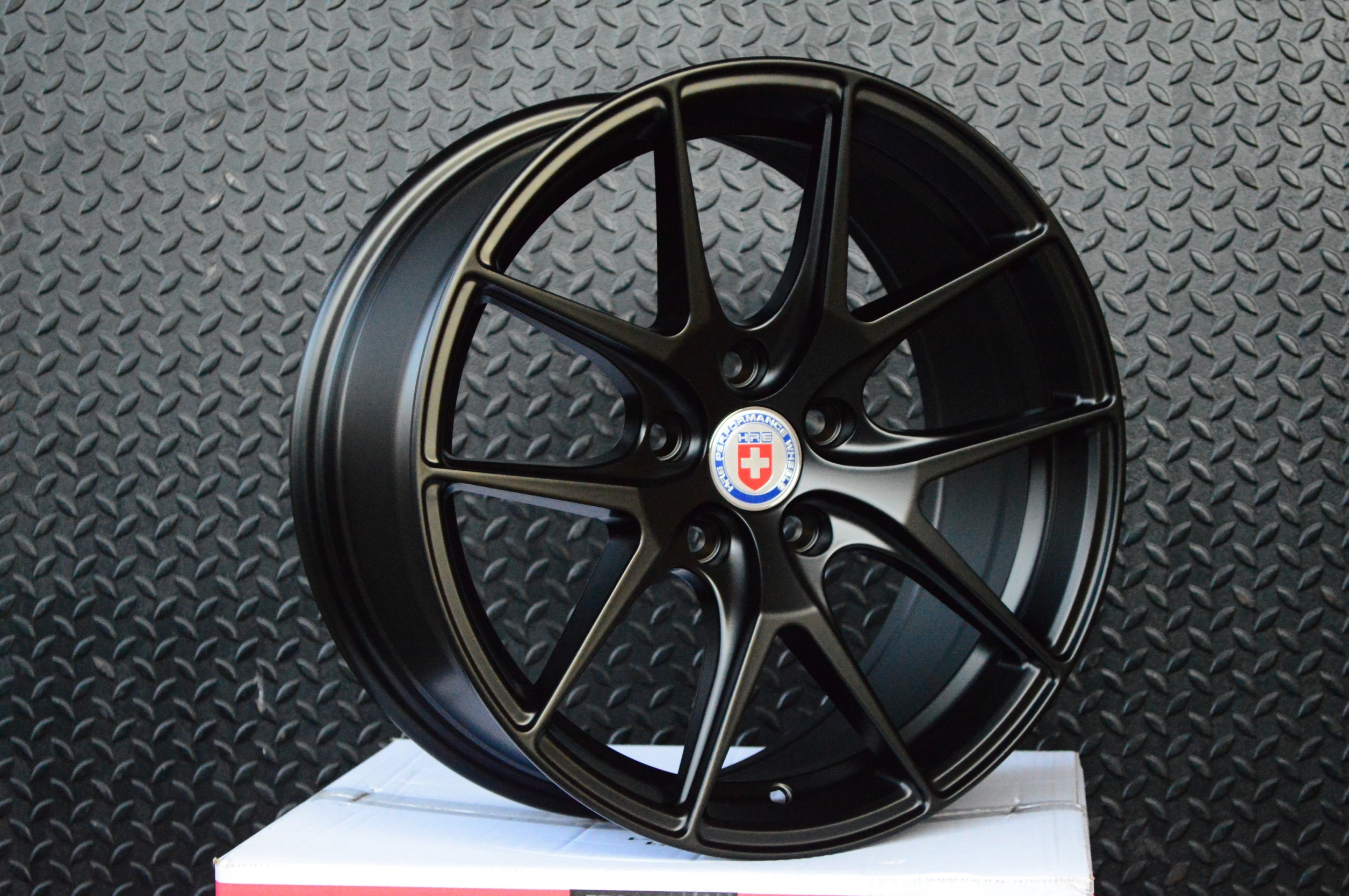 ล้อใหม่ HRE P101 ขอบ18